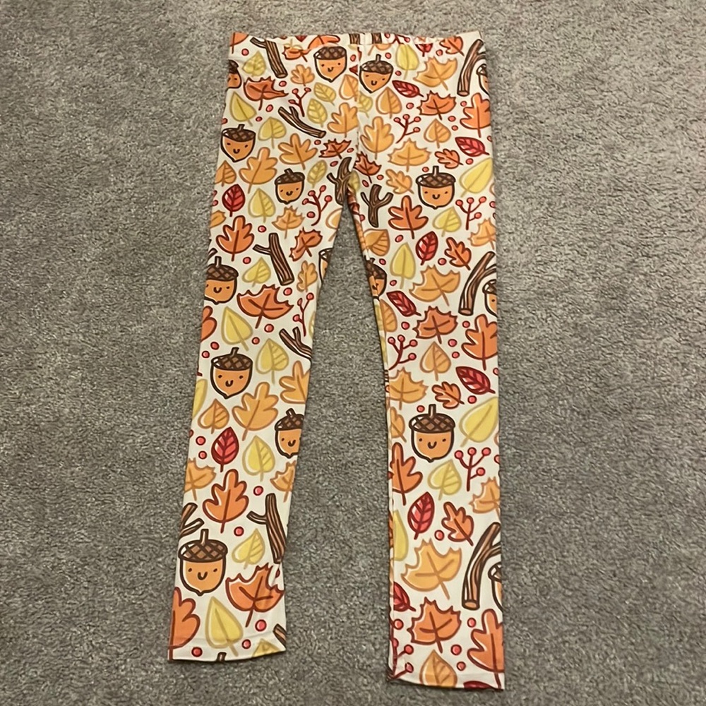 5/$20 Urban Smalls Fall Acorn Leggings sz 6